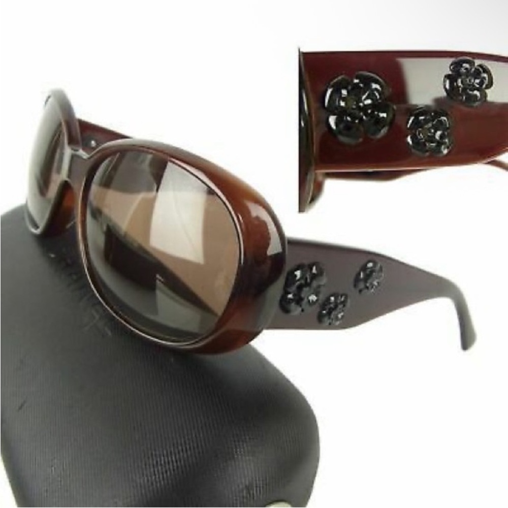 Chanel 5113 538/73 Sunglasses Transparent Brown with Black Camellia Flowers